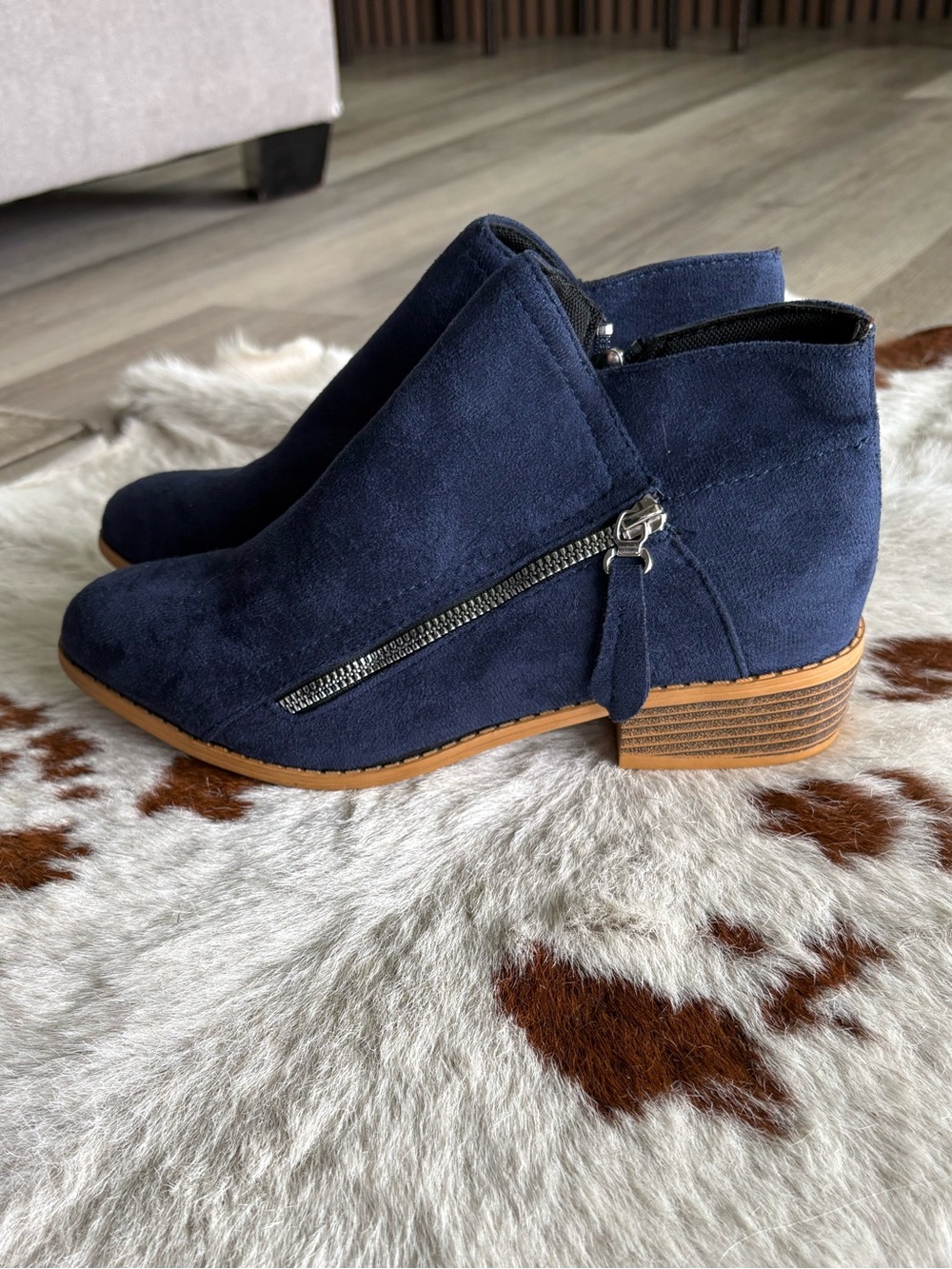 Women’s Navy Ankle Boots with Side Zip